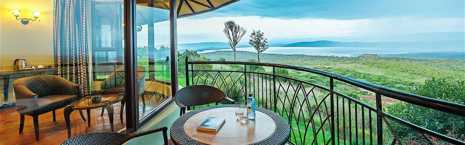 Marco Polo - Lake Nakuru Sopa Lodge 4* - Lake Nakuru Lodge_jídelna