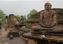 Polonnaruwa - jeden z chrámů v chrámové sekci