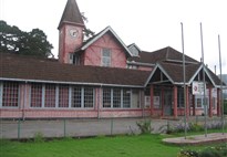 Nuwara Eliya se ne náhodou říká "Little England", toto je budova poštovního úřadu
