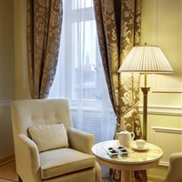 Baltschug Kempinski Moscow 5* - Pokoj DELUXE - výhled - ckmarcopolo.cz