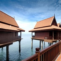 Berjaya Langkawi resort - premier chalet na vodě - ckmarcopolo.cz