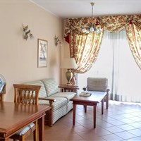 Il Pelagone Hotel & Golf Resort Toscana - Deluxe apartmán MP2H - ckmarcopolo.cz