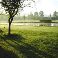 Old Lake Golf Hotel - ckmarcopolo.cz