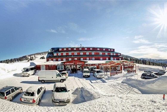 Marco Polo - Hotel Špindlerova Bouda - zima - 