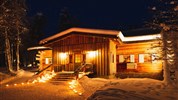 ARCTIC CIRCLE WILDERNESS RESORT - Lodge