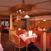 Hotel Schneeberg - ckmarcopolo.cz