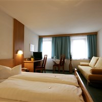 Hotel Tia Monte W22 - ckmarcopolo.cz