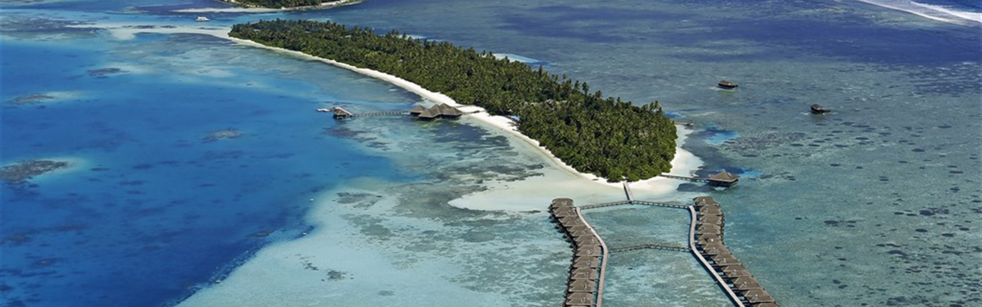 Marco Polo - Medhufushi Island Resort - 