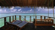 Medhufushi Island Resort - sleva 30% - Water Villa