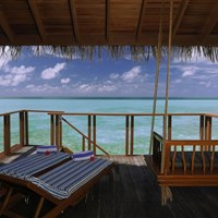 Medhufushi Island Resort - Water Villa - ckmarcopolo.cz