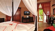 Komandoo Island Resort & Spa - Jacuzzi Beach Villa