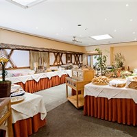 Alpenhotel Weitlanbrunn (S) - ckmarcopolo.cz