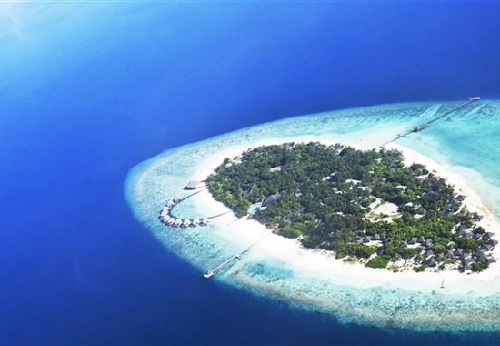 Adaaran Select Meedhupparu - Indický oceán - adaaran select meedhupparu_pohled z dronu