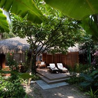 Kuramathi Island Resort - beach bungalov - ckmarcopolo.cz