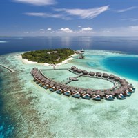 Baros Maldives Resort 5* - - Pohled na ostrov s vilami nad vodou - ckmarcopolo.cz