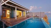 Kuramathi Island Resort 4* - 30% sleva při objednání do 15.3. - water villa with pool