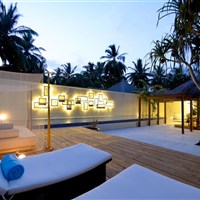 Kuramathi Island Resort - Honeymoon pool villa - ckmarcopolo.cz