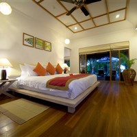 Kuramathi Island Resort - Honeymoon pool villa - ckmarcopolo.cz