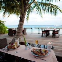 Kuramathi Island Resort - restaurace Island Barbeque - ckmarcopolo.cz