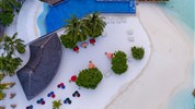 Kuramathi Island Resort 4* - 30% sleva při objednání do 15.3. - bar Sand