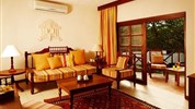 Neptune Village Beach Resort & Spa 4*