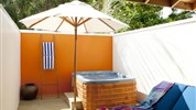 Vilamendhoo Island Resort & Spa 4* - Jacuzzi Beach Villa