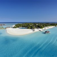 Velassaru Maldives 5* - - pohled na ostrov - ckmarcopolo.cz