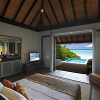 Velassaru Maldives 5* - - beach villa with pool - ckmarcopolo.cz