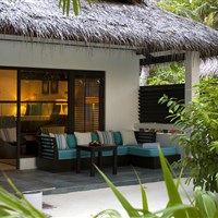 Velassaru Maldives 5* - - deluxe bungalow - ckmarcopolo.cz