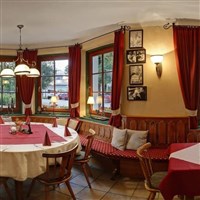 Hotel Schütthof (W) - Hotel Der Schütthof - ckmarcopolo.cz