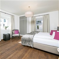 Boutique Hotel Two Timez (W) - ckmarcopolo.cz