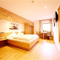 Hotel Brennerspitz (W) - ckmarcopolo.cz