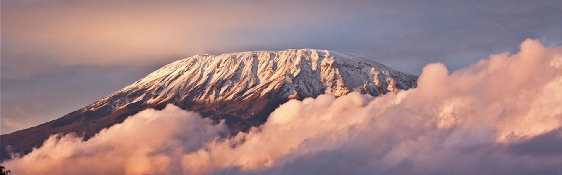 Ve stínu Kilimanjara - Dovolená na safari v Keni a pobyt u moře - český průvodce - léto 2026 - Keňa_park Amboseli_výhled na Kilimandžáro