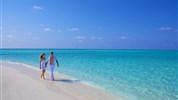 Hurawalhi Island Resort Maledives 5* - pláž Hurawalhi resort