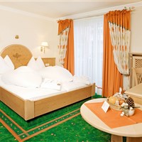 Boutiquehotel Bauer (S) - ckmarcopolo.cz