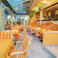 Boutiquehotel Bauer (S) - ckmarcopolo.cz