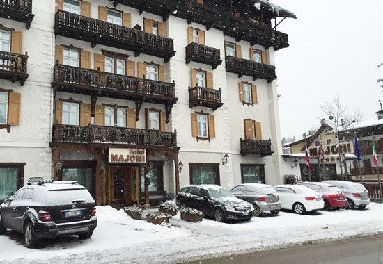 Hotel Majoni - Dolomiti Superski - 