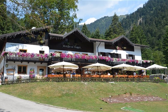 Marco Polo - Hotel Chalet Rifugio Al Faggio - 