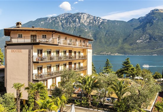 Hotel Garda Bellevue - Limone sul Garda - 