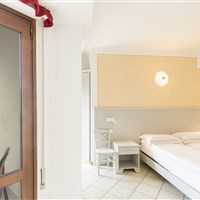 Hotel Garda Bellevue - ckmarcopolo.cz