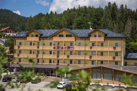 Marco Polo - Hotel Caminetto Mountain Resort - 