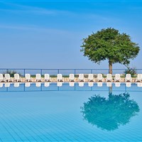 Apartmány Polynesia Plava Laguna - ckmarcopolo.cz