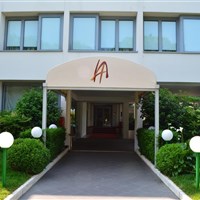Hotel Alfieri - ckmarcopolo.cz