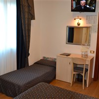 Hotel Caravelle & Minicaravelle - ckmarcopolo.cz