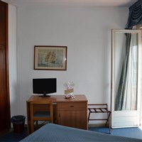 Hotel Heron & MaxiHeron - ckmarcopolo.cz