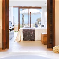 Grecotel Amirandes 5* - luxury bungalow front row - ckmarcopolo.cz