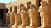 Plavba po Nilu s česky mluvícím průvodcem a pobyt u moře - chrám Karnak