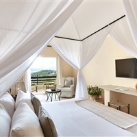 Grecotel Lux Me Daphnila Bay Dassia 4* - Grecotel LUX ME Daphnila by Dasia - bungalov s výhledem do zahrady - ckmarcopolo.cz