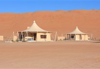 pouštní kemp