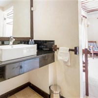 Jacaranda Indian Ocean Beach Resort 4* - ckmarcopolo.cz